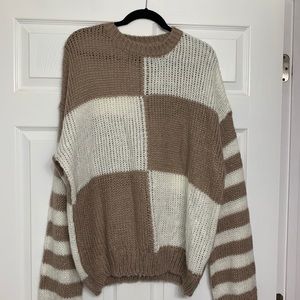 Colorblock knit sweater from Vici